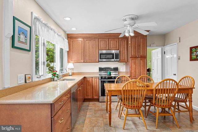 8113 EASTERN AVE, Wyndmoor, PA 19038