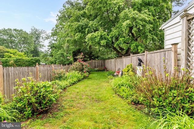 8113 EASTERN AVE, Wyndmoor, PA 19038