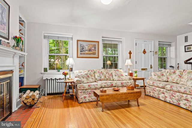 8113 EASTERN AVE, Wyndmoor, PA 19038
