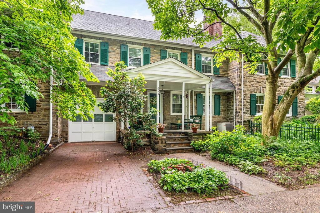 8113 EASTERN AVE, Wyndmoor, PA 19038