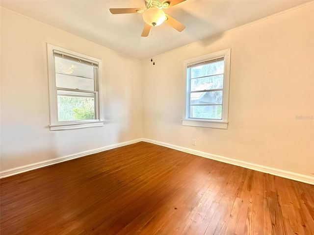 916 W WISCONSIN AVENUE, Deland, FL 32720