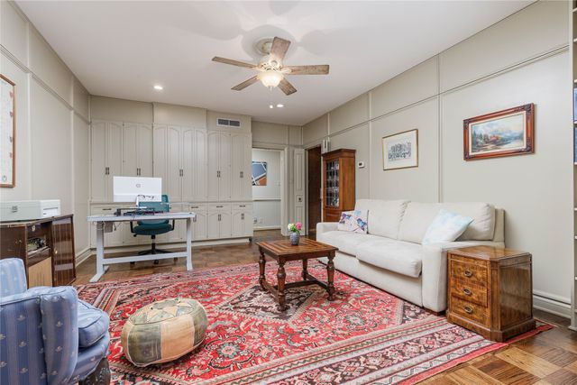 6126 Averill Way 103W, Dallas, TX 75225