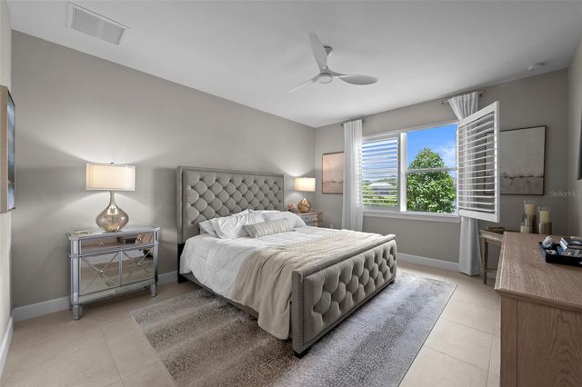 12217 CRANSTON WAY, Bradenton, FL 34211