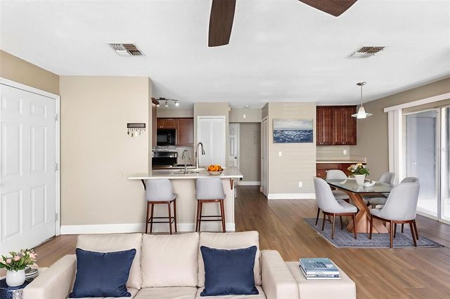 942 BAKEWELL COURT 102, Lake Mary, FL 32746