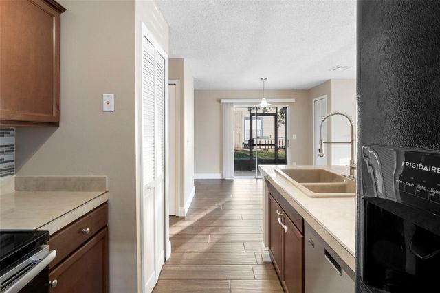 942 BAKEWELL COURT 102, Lake Mary, FL 32746