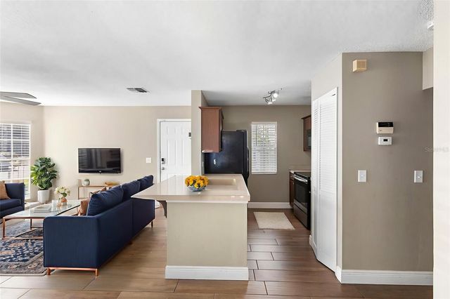 942 BAKEWELL COURT 102, Lake Mary, FL 32746