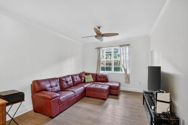 1805 N Flagler Drive 115, West Palm Beach, FL 33407