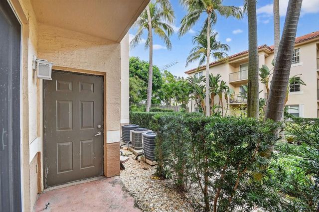 1805 N Flagler Drive 115, West Palm Beach, FL 33407