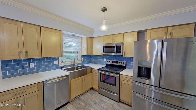 816 Gadwell Loop, Jacksonville, NC 28540