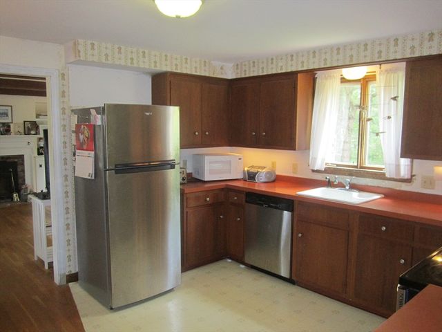 18 Sturbridge Dr, Orleans, MA 02653