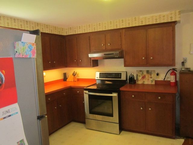 18 Sturbridge Dr, Orleans, MA 02653