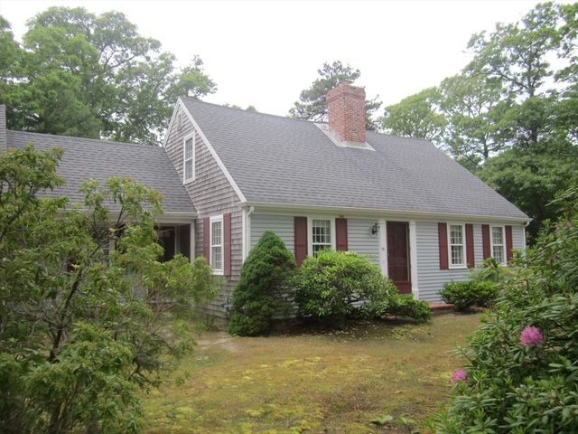 18 Sturbridge Dr, Orleans, MA 02653