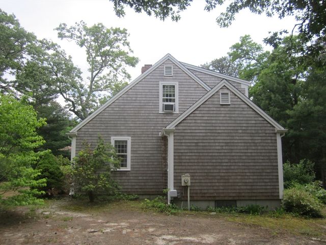 18 Sturbridge Dr, Orleans, MA 02653