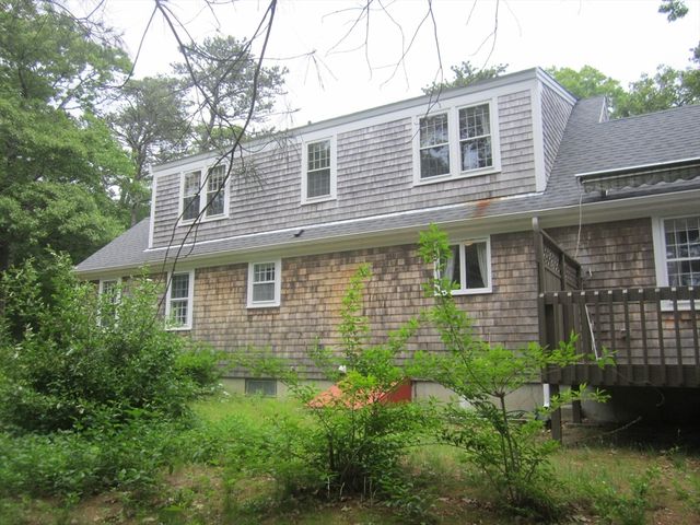 18 Sturbridge Dr, Orleans, MA 02653