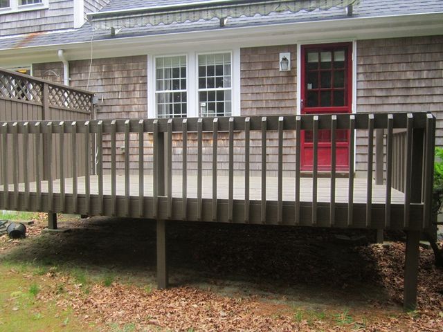 18 Sturbridge Dr, Orleans, MA 02653