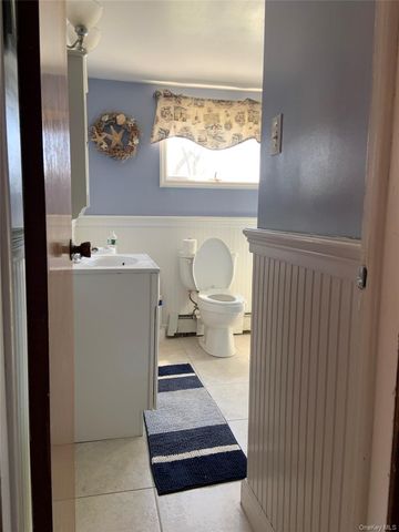 233 S 15th Street, Lindenhurst, NY 11757