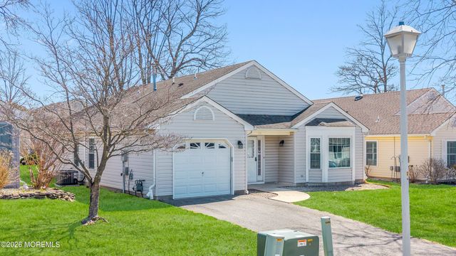 111 Brushy Neck Drive, Brick, NJ 08724