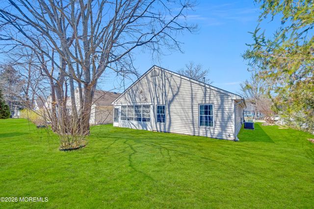 111 Brushy Neck Drive, Brick, NJ 08724