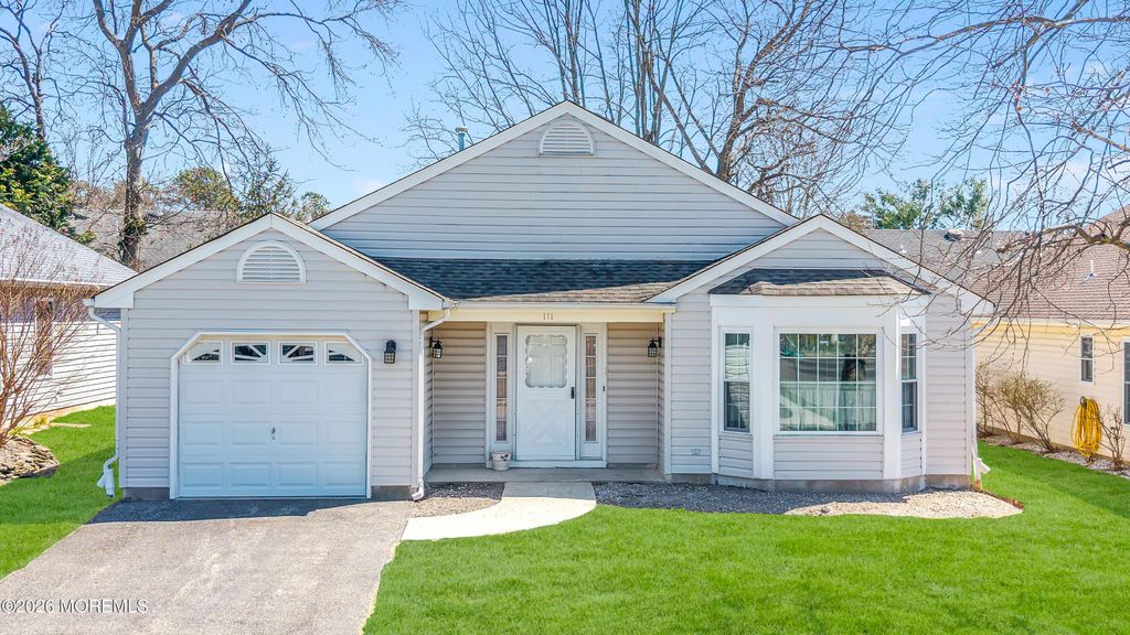 111 Brushy Neck Drive, Brick, NJ 08724