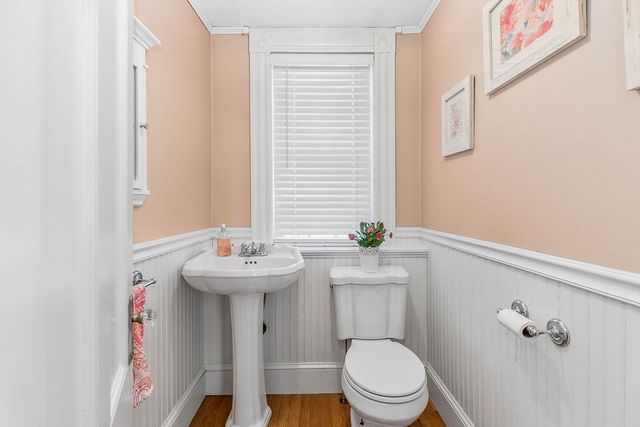 180 Walnut St, Dedham, MA 02026