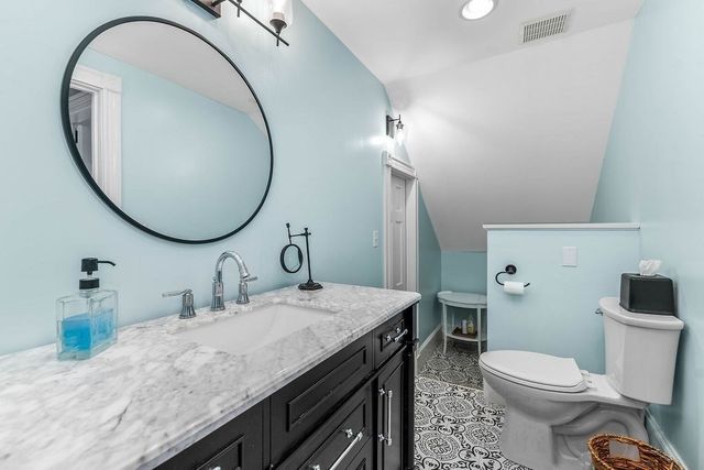 180 Walnut St, Dedham, MA 02026