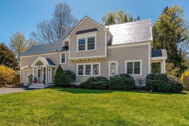 180 Walnut St, Dedham, MA 02026