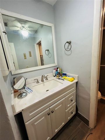 1589 W 73rd St, Hialeah, FL 33014