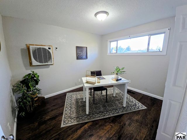60 Loch Lomond Lane, Pueblo, CO 81001
