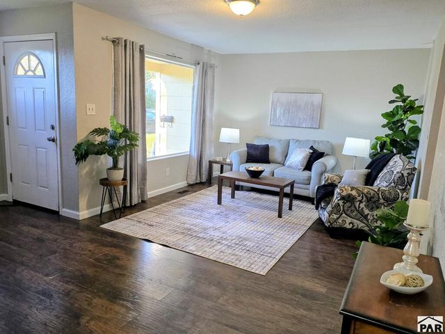 60 Loch Lomond Lane, Pueblo, CO 81001