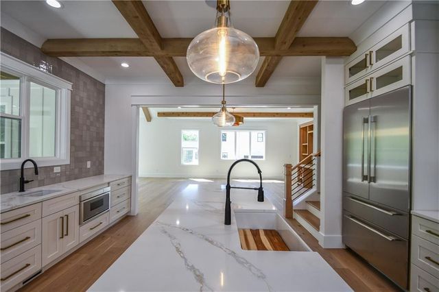 1136 Lexington Ridge Road, Hoschton, GA 30548
