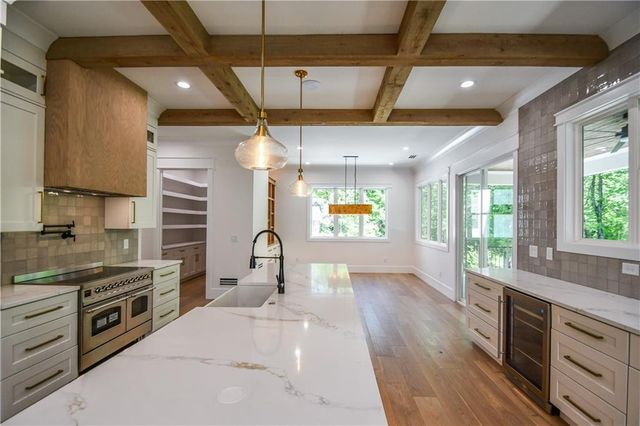 1136 Lexington Ridge Road, Hoschton, GA 30548