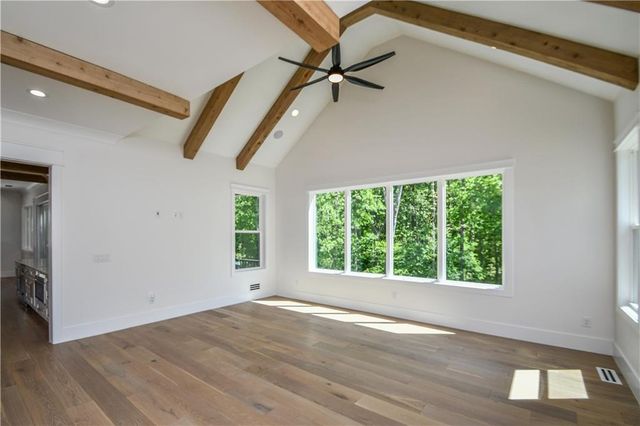 1136 Lexington Ridge Road, Hoschton, GA 30548