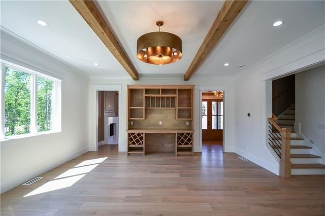 1136 Lexington Ridge Road, Hoschton, GA 30548
