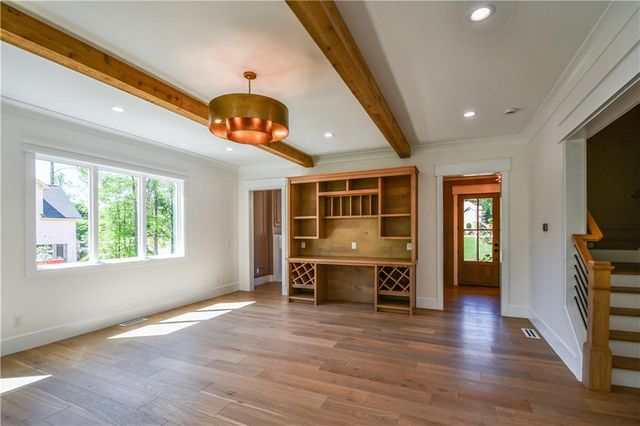1136 Lexington Ridge Road, Hoschton, GA 30548