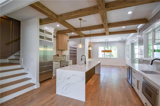 1136 Lexington Ridge Road, Hoschton, GA 30548