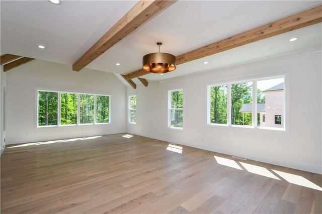 1136 Lexington Ridge Road, Hoschton, GA 30548
