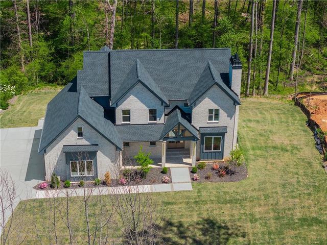 1136 Lexington Ridge Road, Hoschton, GA 30548