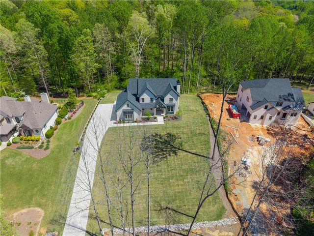 1136 Lexington Ridge Road, Hoschton, GA 30548