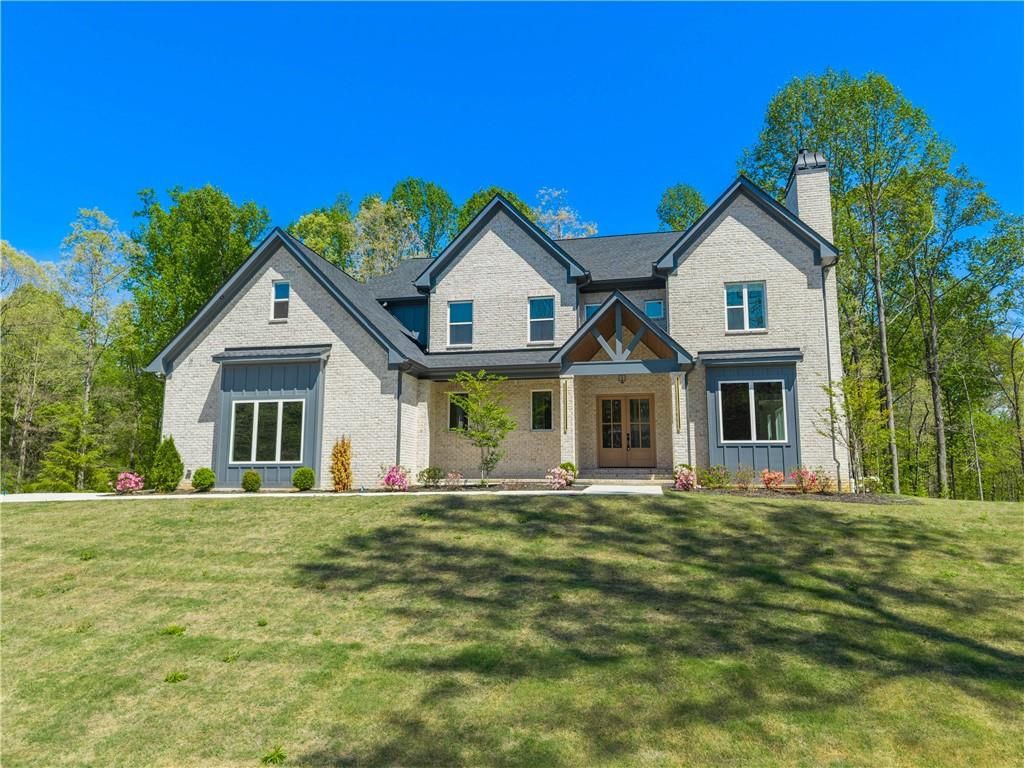 1136 Lexington Ridge Road, Hoschton, GA 30548