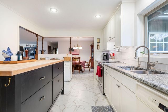 124 Stone Ridge Drive, Branson, MO 65616