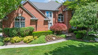 53816 Cherrywood Drive, Shelby, MI 48315