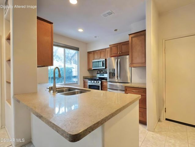 23605 Muir Trail 78, Valencia, CA 91354