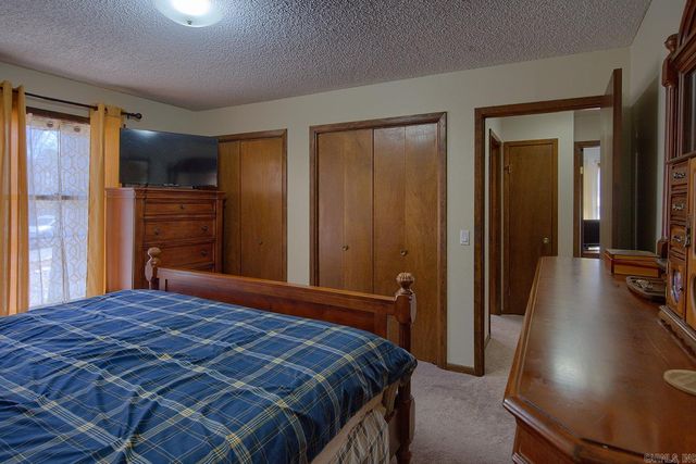 4 Sandez Lane, Hot Springs Village, AR 71909