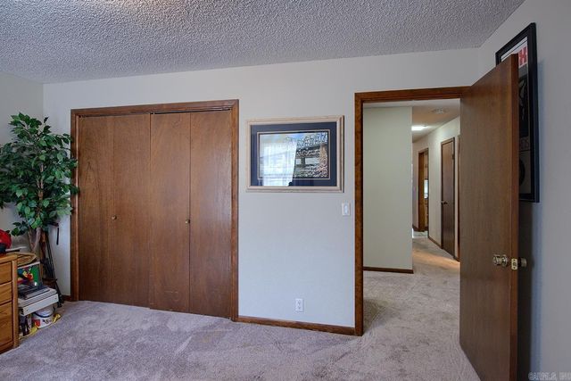 4 Sandez Lane, Hot Springs Village, AR 71909