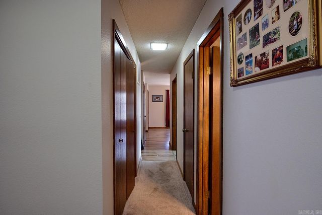 4 Sandez Lane, Hot Springs Village, AR 71909