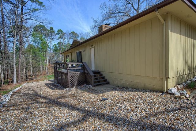 4 Sandez Lane, Hot Springs Village, AR 71909