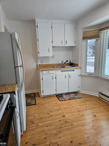 1311 12th Street, Port Huron, MI 48060