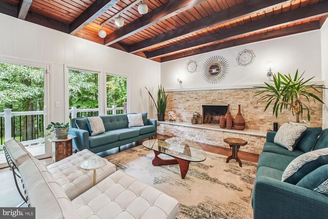 1306 LAVALL DR, Davidsonville, MD 21035