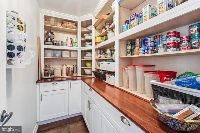 1306 LAVALL DR, Davidsonville, MD 21035