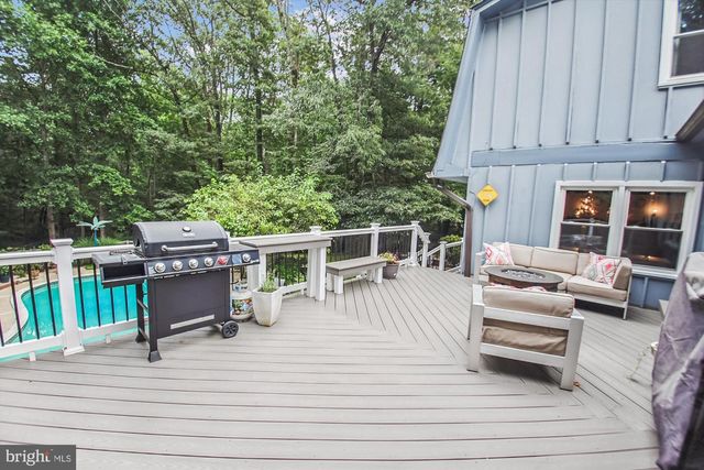 1306 LAVALL DR, Davidsonville, MD 21035